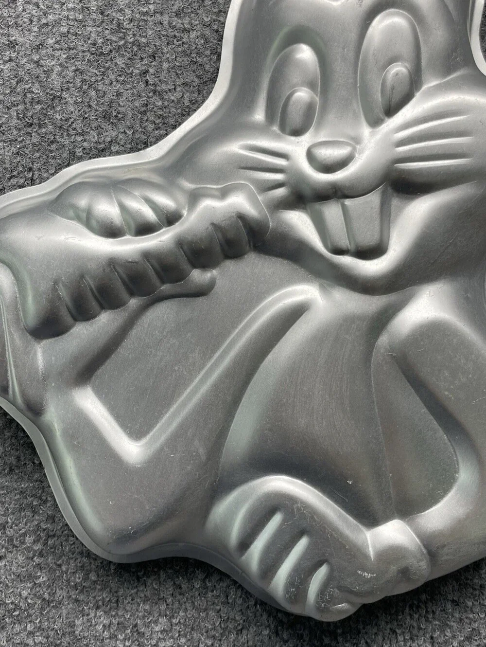 Vintage 1978 Bugs Bunny Wilton Cake Mold Baking Pan Looney Tunes Warner Bros